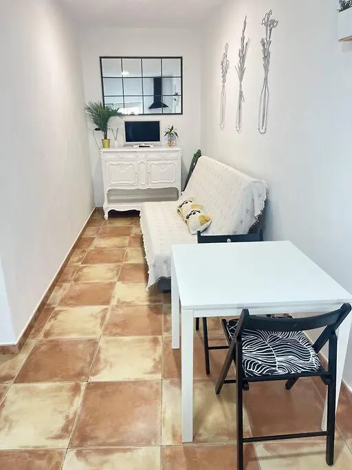 קוניל דה לה פרונטרה Apartamento Mivida דירה קוניל דה לה פרונטרה