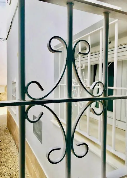 קוניל דה לה פרונטרה Apartamento Mivida קוניל דה לה פרונטרה
